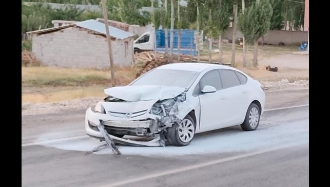 Van'da trafik kazası: 3 yaralı