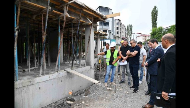 Vali Çiçek, spor inşaatlarını denetledi