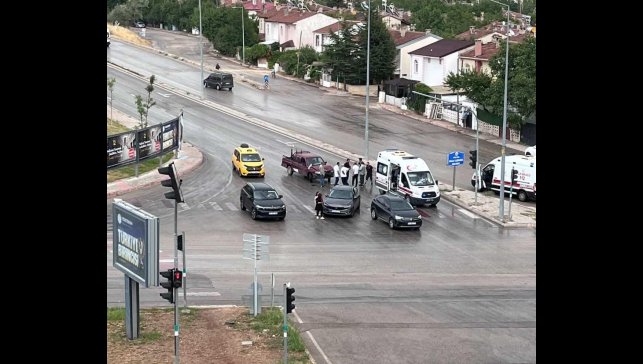 Elazığ'da zincirleme trafik kazası: 1 yaralı