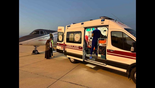 Solunum yetmezliği yaşayan bebek ambulans uçakla Ankara'ya sevk edildi