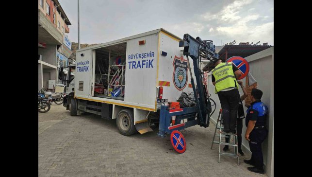 Darende'de trafik düzenlemesi: Tek yön ve park yasağı uygulamaları başladı