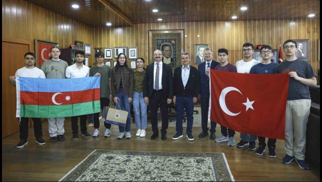 Kimya Olimpiyatlarına Atatürk Üniversitesinde hazırlanan Kimya Türk Milli Takımından büyük başarı