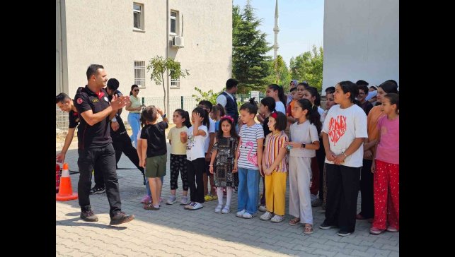 Büyükşehir Semt Konaklarında deprem ve yangın eğitimi