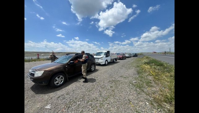 Kars'ta jandarmadan huzur ve güven uygulaması