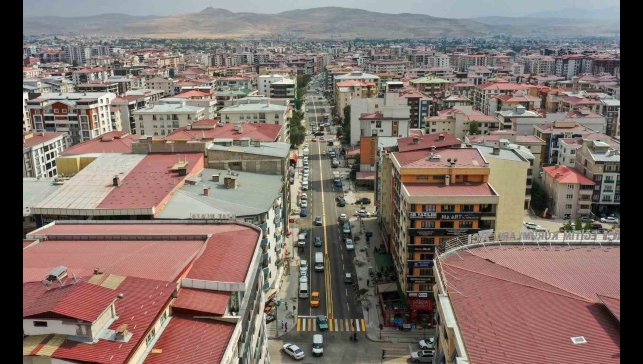 Eski Cezaevi Caddesi yeni görünümüyle trafiğe açıldı
