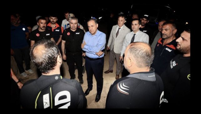 Bingöl'de serinlemek için baraja giren çocuk boğuldu