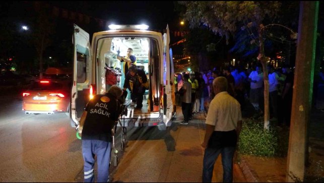 Malatya'da otomobilin çarptığı kadın yaralandı