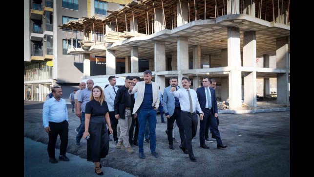 Vali Çelik, hastanenin acil giriş yolunu inceledi