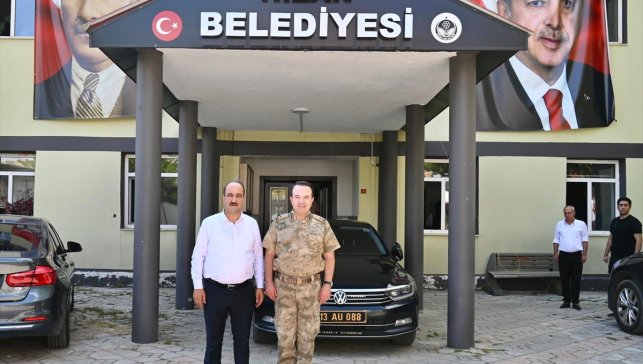 Bitlis Jandarma Komutanı Tuğgeneral Tombul'dan Başkan Şam'a veda ziyareti