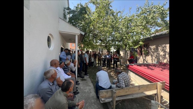 Kars jandarmadan siber farkındalık ve bilinçlendirme eğitimi