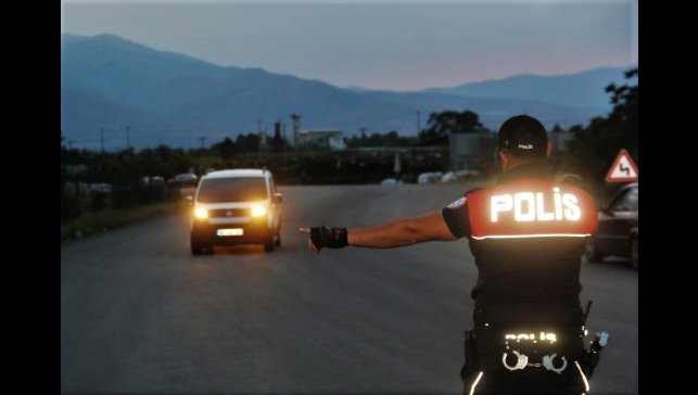 Erzincan'da aranması bulunan 9 şahıs yakalandı