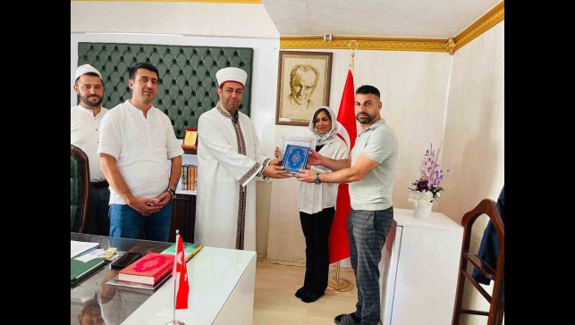 Alman Shıma, Elazığ'da İslamiyet'i seçti