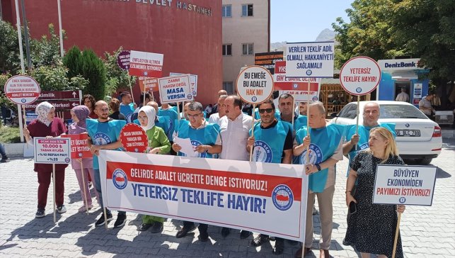 Sağlık-Sen Hakkari Şubesinden 8. Dönem Kamu Toplu Sözleşmesine ilişkin açıklama