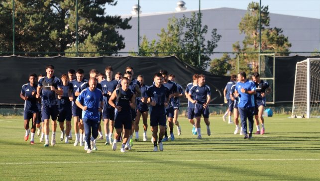 Erzurumspor FK'de hedef her maçtan 3 puanla ayrılmak