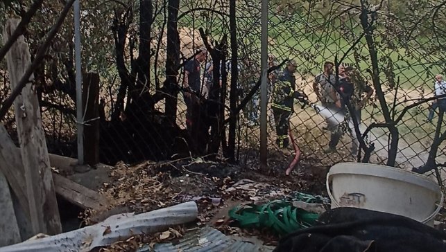 Hakkari'de itfaiye ekipleri farklı noktalardaki 4 yangını söndürdü