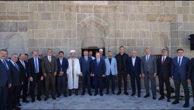 Erzurum Kale Mescit 'inde bir ilk