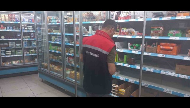 Gıda satışı yapan işyerleri denetlendi