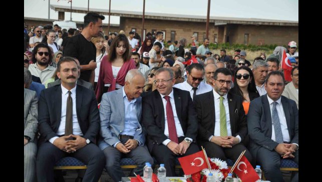 Kars Ani'de fetih coşkusu