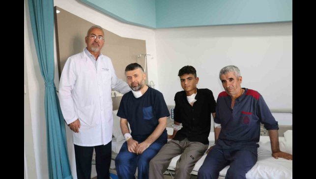 "Masada kalırsın, felç olursun" denilen glomus tümörlü hastalar Van'da yapılan başarılı ameliyatla sağlığına kavuştu