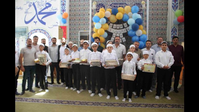 Malazgirt'te yaz Kur'an kursu mezuniyet programı düzenlendi