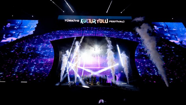 Erzurum Kültür Yolu Festivali konser ve etkinliklerle sürüyor