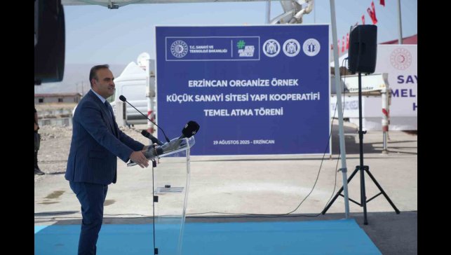 Sanayi ve Teknoloji Bakanı Kacır: "Çok boyutlu sınamalara rağmen ekonomimiz 19 çeyrektir büyümesini kesintisiz sürdürüyor"