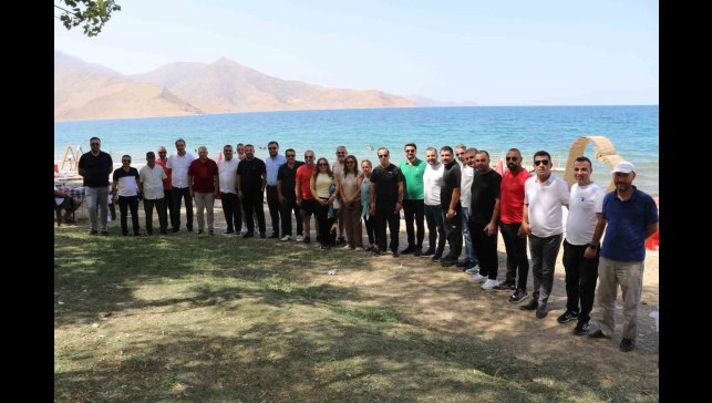 Van'da turizm acenteleri bir araya geldi