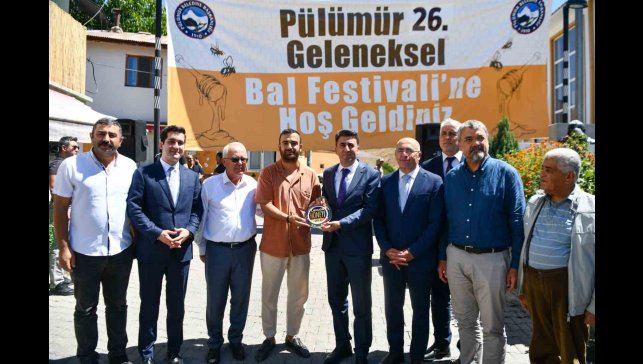 Vali Aygöl, "Tunceli genelinde 900 tonun üzerinde bal rekoltesi bekleniyor"