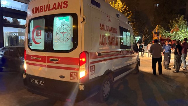 Van'da 16 yaşındaki genç parkta ölü bulundu