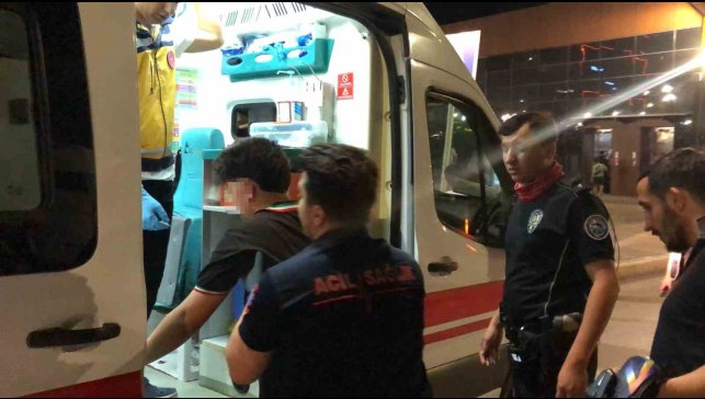 Elazığ'da bıçaklanan 14 yaşındaki çocuk yaralandı