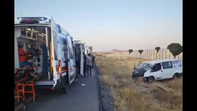 Van'da trafik kazası: 2 ölü, 3 yaralı