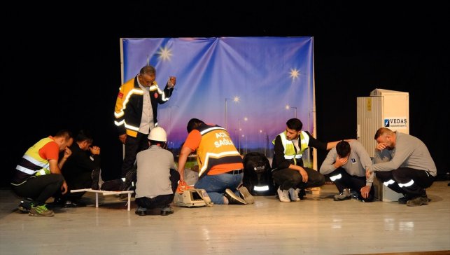 Van'da "VEDAŞ'ta İSG Başkadır" oyunu sahnelendi