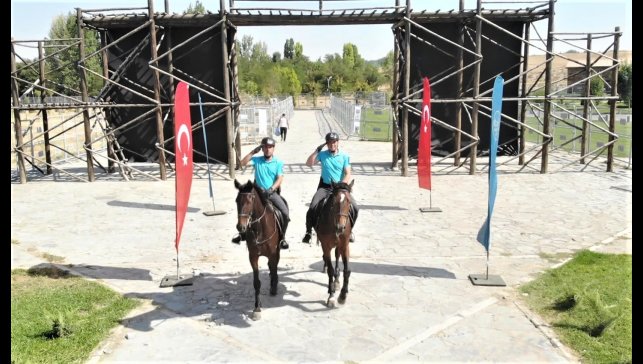 Atlı jandarma birlikleri, Malazgirt kutlamalarına renk kattı