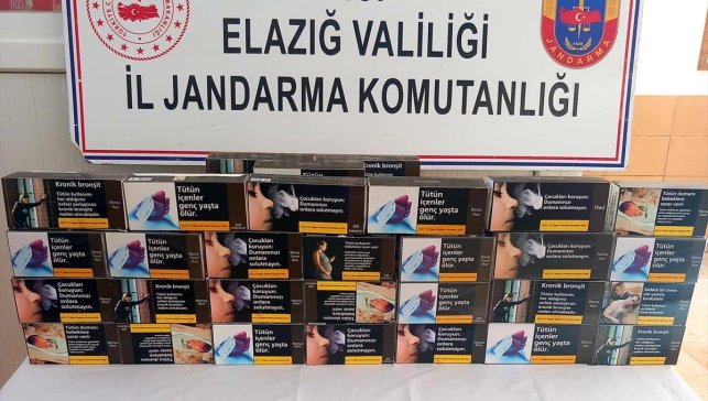 Elazığ'da kaçak sigara operasyonunda 3 şüpheli yakalandı