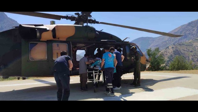 Askeri helikopter hamile kadın için havalandı