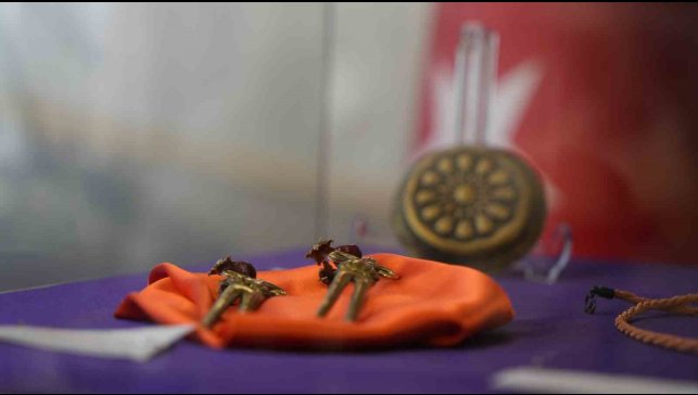 Ahlat Selçuklu Mezar Taşları'ndan ilham aldı geçmişin izlerini bugünün estetik diliyle buluşturdu