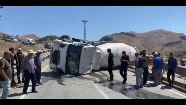 Malatya'da beton mikseri devrildi: 1 yaralı