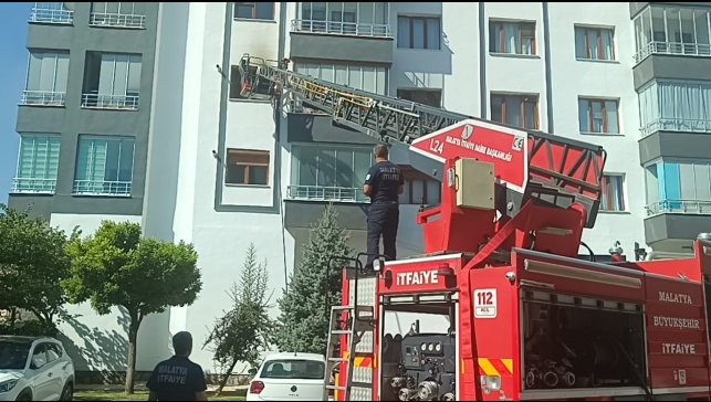 Malatya'da ev yangını