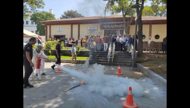 Malatya Büyükşehir'den 'Afetlere Hazırlık' eğitimi