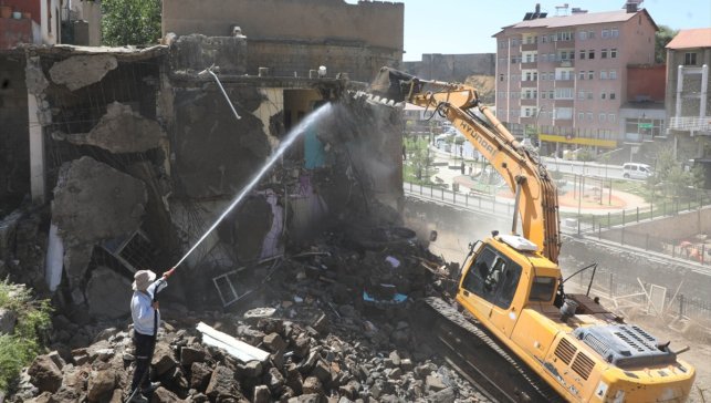 Bitlis'te kentsel dönüşüm çalışmaları sürüyor