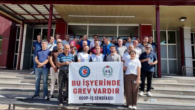 Erciş SYDV çalışanları greve başladı