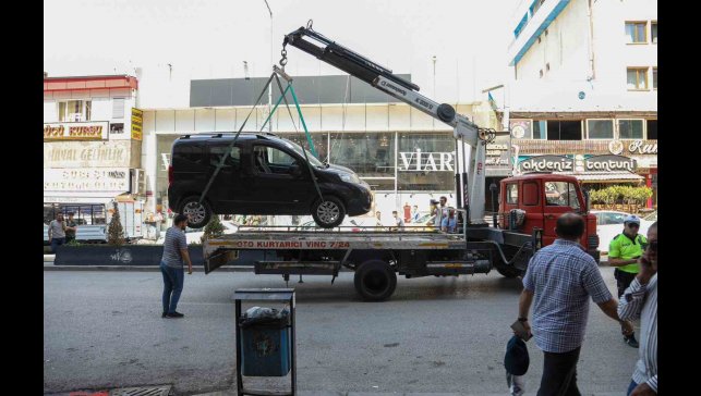 Van'da otobüs durakları, engelli rampaları ve yaya geçitlerinde sıkı denetim