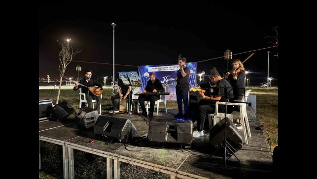 Van Büyükşehir Belediyesi'nin yaz konserlerine yoğun ilgi