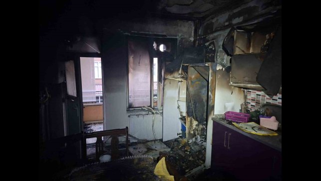 Ağrı'da binadaki patlama paniğe neden oldu