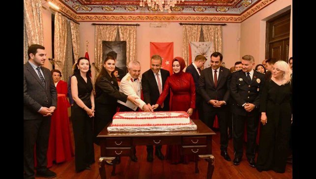 Ardahan Valiliği'nden 30 Ağustos Zafer Bayramı resepsiyonu