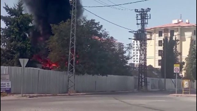 Malatya'da şantiyede korkutan yangın