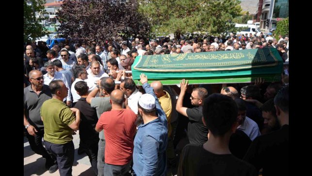 Motosiklet kazasında vefat eden motosiklet camiasının sevilen ismi son yolculuğuna uğurlandı