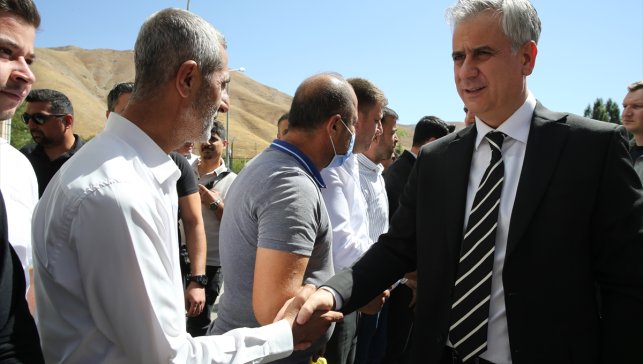 AK Parti Genel Başkan Yardımcısı Yalçın Bitlis'te "Türkiye Yüzyılı Buluşmaları" kapsamında konuştu: