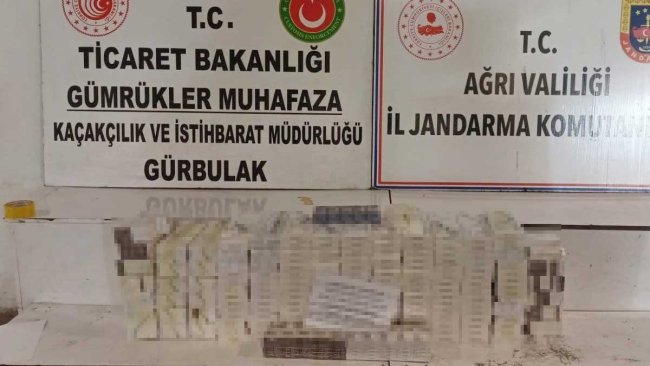 Doğubayazıt'ta Tır Dorsesinde 4 Bin 450 Paket Kaçak Sigara Ele Geçirildi