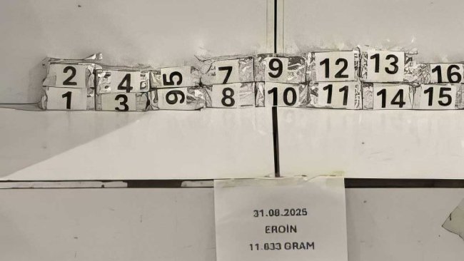 Gürbulak'ta Tırın Yakıt Deposunda 11 Kilo 633 Gram Eroin Ele Geçirildi